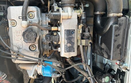 BYD Flyer, 2007 год, 270 000 рублей, 11 фотография