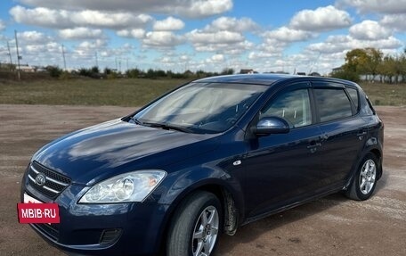KIA cee'd I рестайлинг, 2009 год, 525 000 рублей, 3 фотография