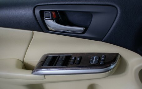 Toyota Camry, 2017 год, 1 780 000 рублей, 13 фотография
