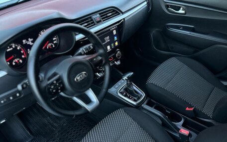 KIA Rio IV, 2018 год, 1 490 000 рублей, 8 фотография