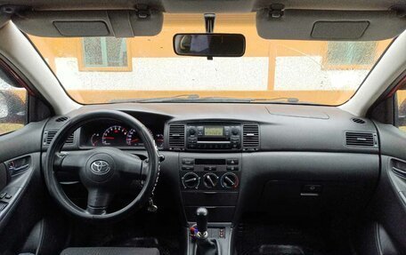 Toyota Corolla, 2006 год, 650 000 рублей, 5 фотография