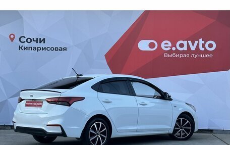 Hyundai Solaris II рестайлинг, 2017 год, 1 050 000 рублей, 4 фотография