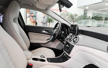 Mercedes-Benz GLA, 2015 год, 1 821 000 рублей, 11 фотография