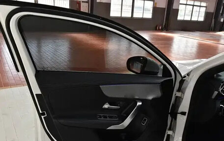 Mercedes-Benz A-Класс, 2022 год, 2 230 000 рублей, 11 фотография