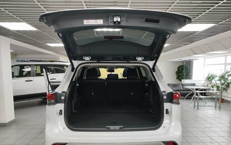 Toyota Highlander, 2025 год, 6 170 000 рублей, 4 фотография