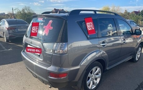 Mitsubishi Outlander III рестайлинг 3, 2010 год, 899 000 рублей, 6 фотография