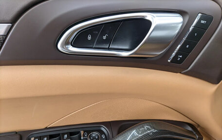 Porsche Cayenne III, 2014 год, 2 800 000 рублей, 10 фотография