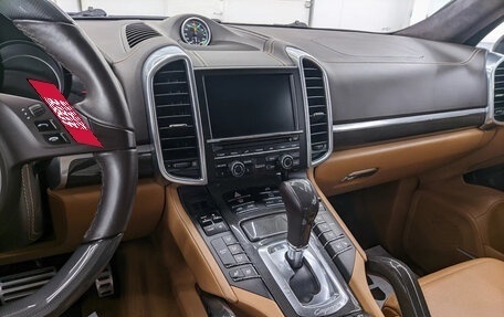 Porsche Cayenne III, 2014 год, 2 800 000 рублей, 13 фотография