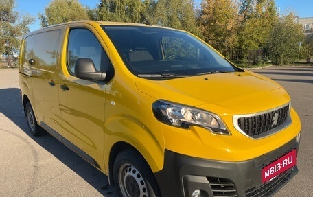Peugeot Expert, 2021 год, 2 950 000 рублей, 3 фотография