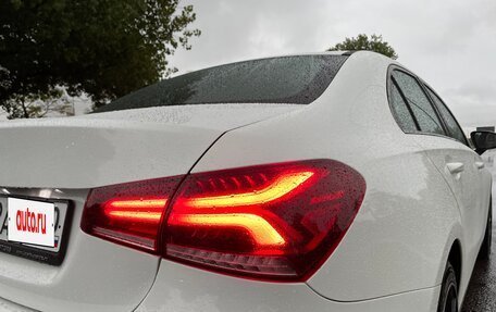 Mercedes-Benz A-Класс, 2019 год, 3 000 000 рублей, 9 фотография