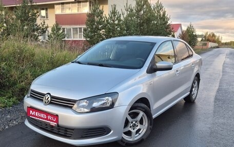 Volkswagen Polo VI (EU Market), 2011 год, 690 000 рублей, 1 фотография