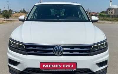 Volkswagen Tiguan II, 2019 год, 2 450 000 рублей, 1 фотография
