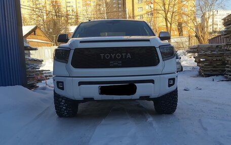 Toyota Tundra II, 2013 год, 5 900 000 рублей, 7 фотография
