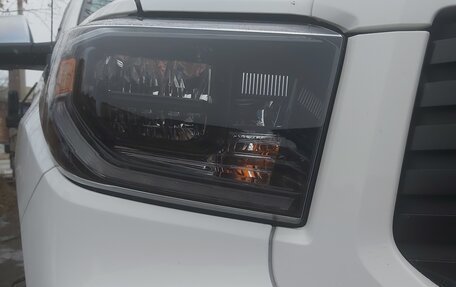 Toyota Tundra II, 2013 год, 5 900 000 рублей, 19 фотография