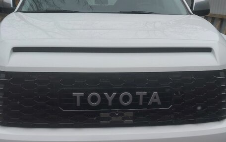 Toyota Tundra II, 2013 год, 5 900 000 рублей, 8 фотография