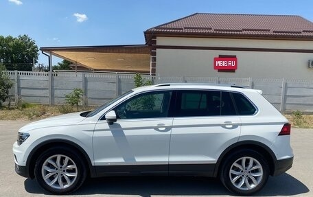 Volkswagen Tiguan II, 2019 год, 2 450 000 рублей, 2 фотография
