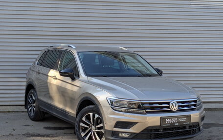 Volkswagen Tiguan II, 2019 год, 2 350 000 рублей, 3 фотография