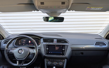 Volkswagen Tiguan II, 2019 год, 2 350 000 рублей, 13 фотография