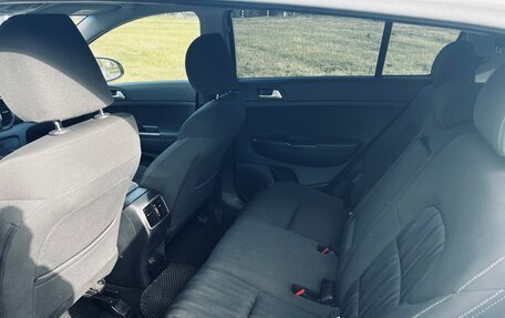 KIA Sportage IV рестайлинг, 2016 год, 1 900 000 рублей, 6 фотография