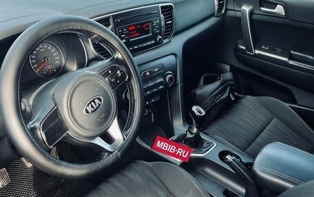 KIA Sportage IV рестайлинг, 2016 год, 1 900 000 рублей, 5 фотография