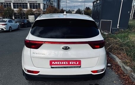 KIA Sportage IV рестайлинг, 2016 год, 1 900 000 рублей, 9 фотография