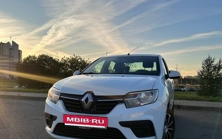 Renault Logan II, 2021 год, 850 000 рублей, 3 фотография