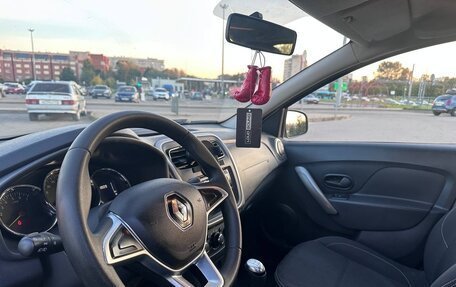 Renault Logan II, 2021 год, 850 000 рублей, 15 фотография