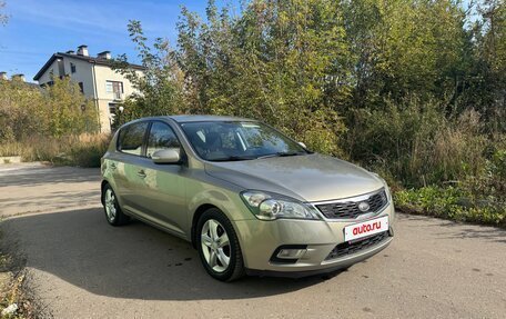 KIA cee'd I рестайлинг, 2011 год, 720 000 рублей, 6 фотография