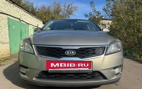 KIA cee'd I рестайлинг, 2011 год, 720 000 рублей, 7 фотография