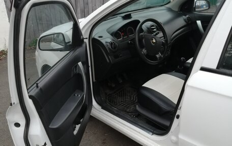 Chevrolet Aveo III, 2009 год, 250 000 рублей, 5 фотография