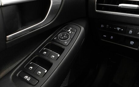 Hyundai Sonata VIII, 2019 год, 2 150 000 рублей, 7 фотография
