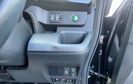 Honda Stepwgn IV, 2017 год, 2 150 000 рублей, 9 фотография