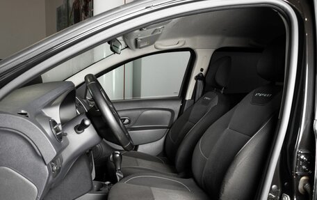 Renault Logan II, 2019 год, 1 131 000 рублей, 13 фотография