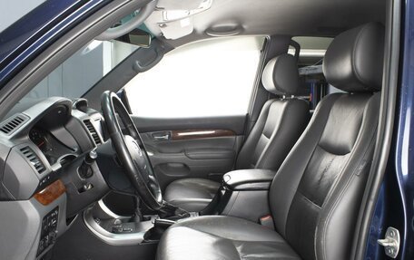 Toyota Land Cruiser Prado 120 рестайлинг, 2007 год, 1 780 000 рублей, 9 фотография