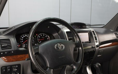 Toyota Land Cruiser Prado 120 рестайлинг, 2007 год, 1 780 000 рублей, 12 фотография