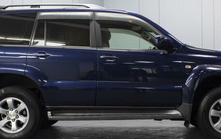 Toyota Land Cruiser Prado 120 рестайлинг, 2007 год, 1 780 000 рублей, 5 фотография