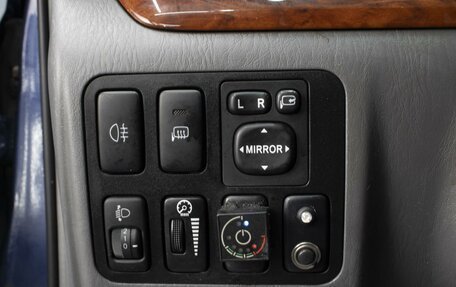 Toyota Land Cruiser Prado 120 рестайлинг, 2007 год, 1 780 000 рублей, 18 фотография