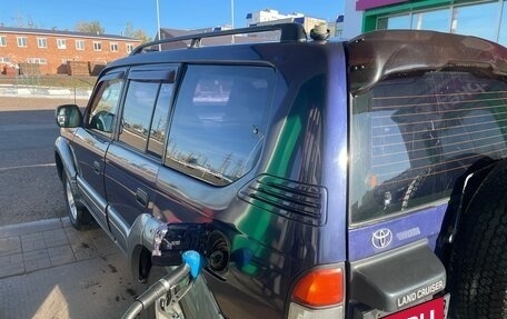 Toyota Land Cruiser Prado 90 рестайлинг, 1997 год, 577 000 рублей, 5 фотография
