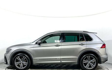Volkswagen Tiguan II, 2018 год, 2 547 000 рублей, 8 фотография