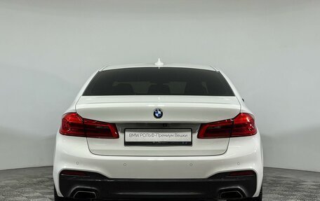 BMW 5 серия, 2019 год, 3 847 000 рублей, 3 фотография