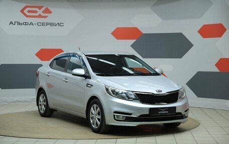 KIA Rio III рестайлинг, 2015 год, 920 000 рублей, 3 фотография