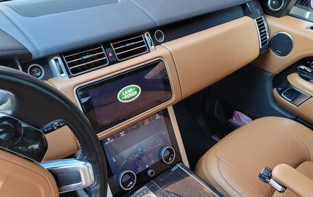 Land Rover Range Rover IV рестайлинг, 2018 год, 7 200 000 рублей, 2 фотография