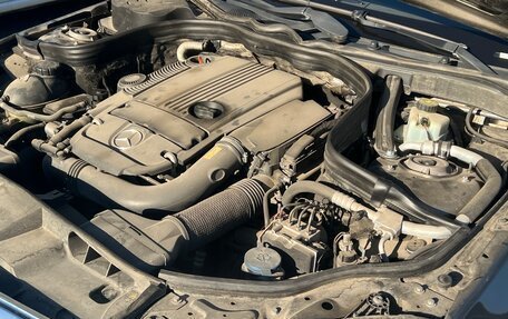 Mercedes-Benz E-Класс, 2011 год, 1 390 000 рублей, 15 фотография