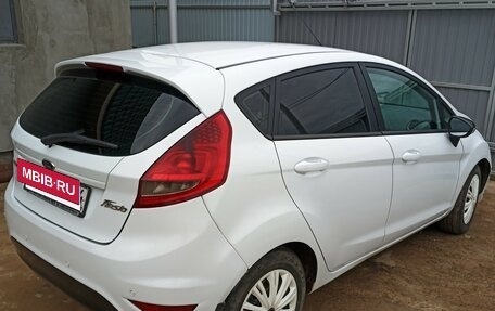 Ford Fiesta, 2011 год, 495 000 рублей, 2 фотография