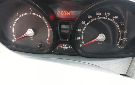 Ford Fiesta, 2011 год, 495 000 рублей, 10 фотография