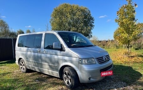 Volkswagen Multivan T5, 2005 год, 1 100 000 рублей, 3 фотография