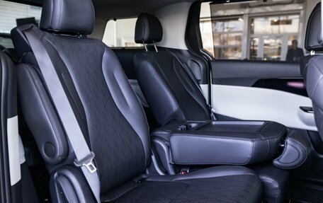 KIA Carnival, 2021 год, 4 350 000 рублей, 11 фотография