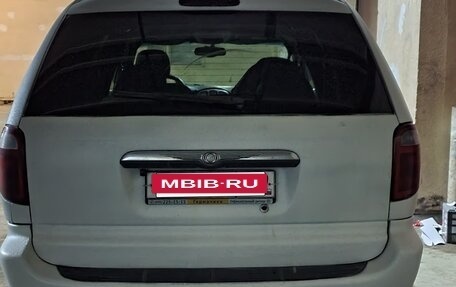 Chrysler Town & Country IV, 2001 год, 540 000 рублей, 3 фотография