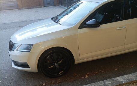 Skoda Octavia, 2018 год, 1 580 000 рублей, 3 фотография