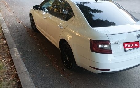 Skoda Octavia, 2018 год, 1 580 000 рублей, 10 фотография